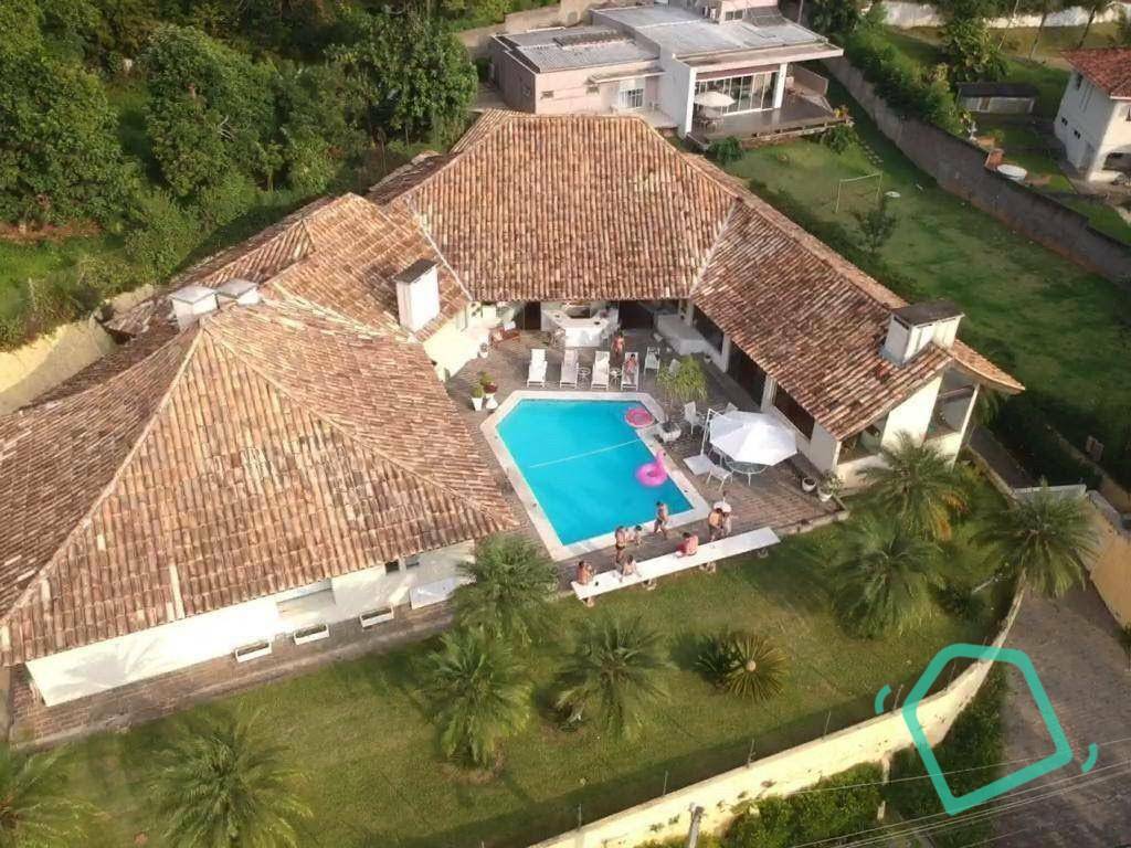 Casa de Condomínio à venda e aluguel com 4 quartos, 578m² - Foto 1