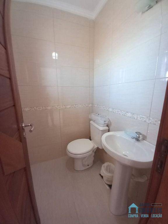 Casa à venda com 3 quartos, 200m² - Foto 29