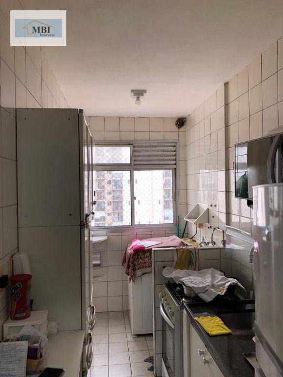 Apartamento à venda com 3 quartos, 60m² - Foto 7