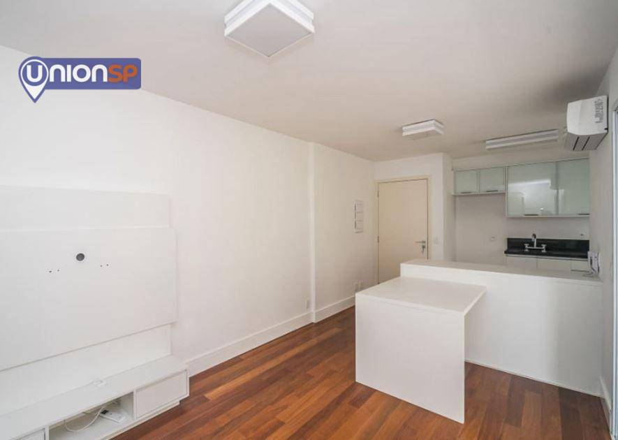 Apartamento à venda com 1 quarto, 45m² - Foto 1