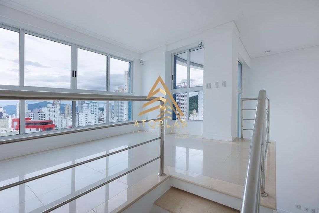 Apartamento à venda com 2 quartos, 252m² - Foto 6