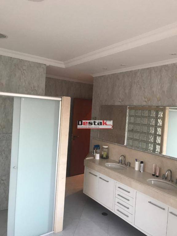 Sobrado à venda com 5 quartos, 600m² - Foto 30