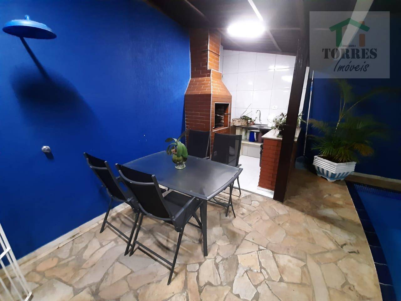 Casa à venda com 3 quartos, 197m² - Foto 18