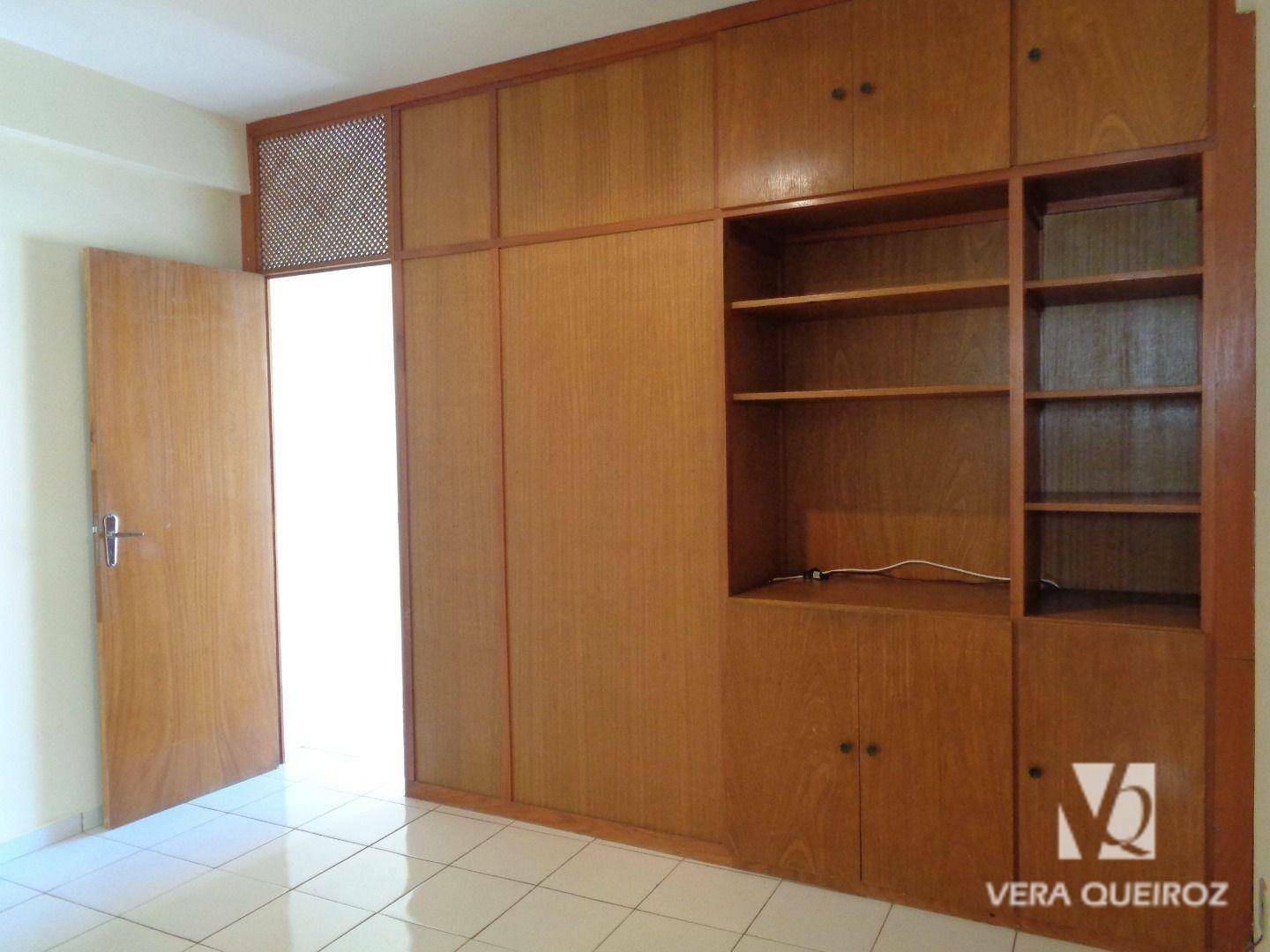 Apartamento para alugar com 1 quarto, 45m² - Foto 8