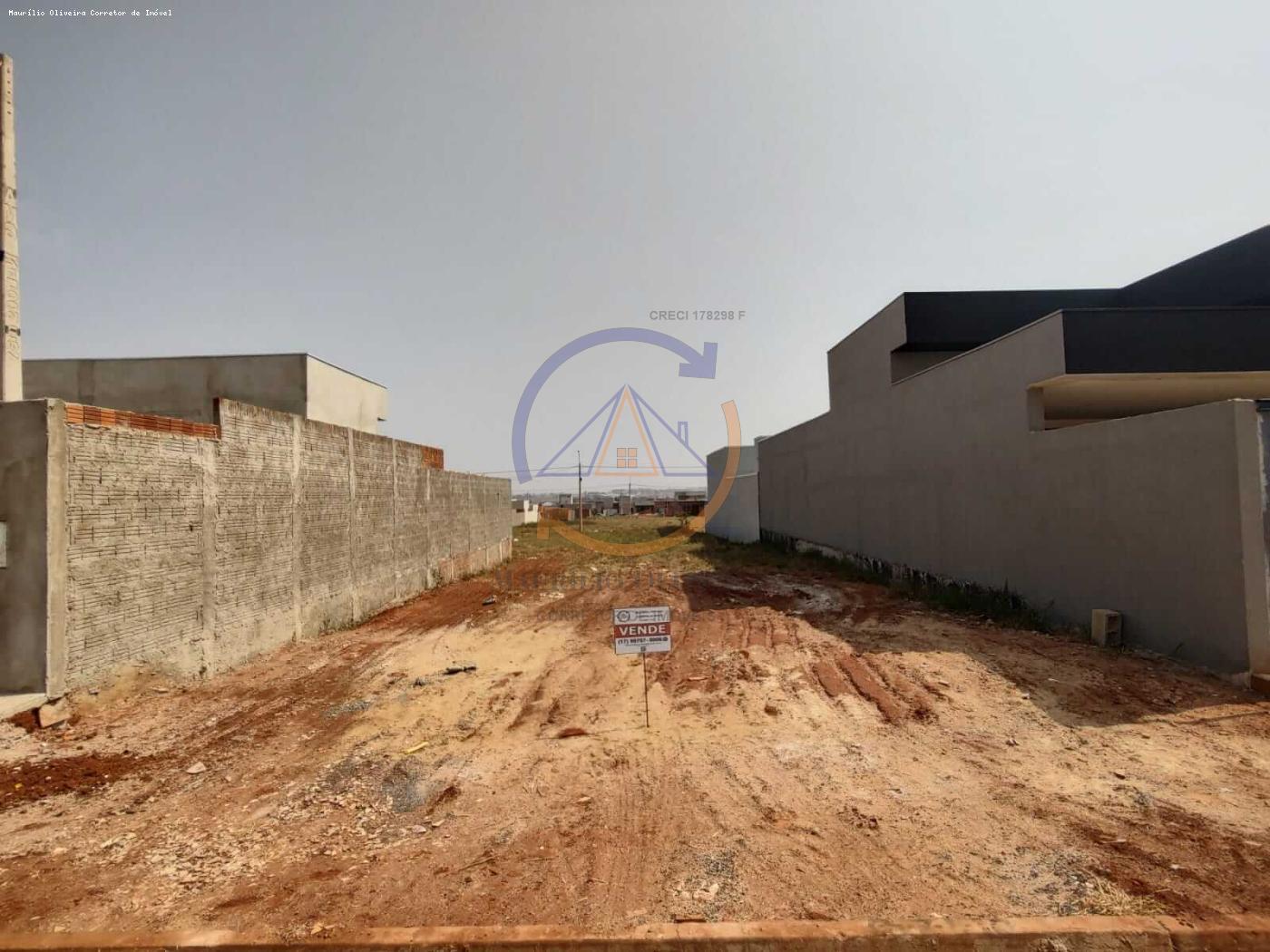 Terreno à venda, 243m² - Foto 2