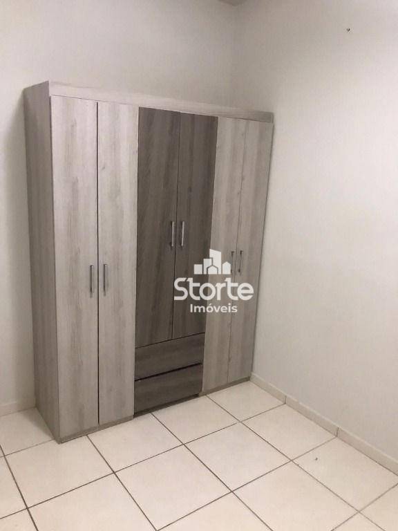 Apartamento à venda com 2 quartos, 45m² - Foto 3