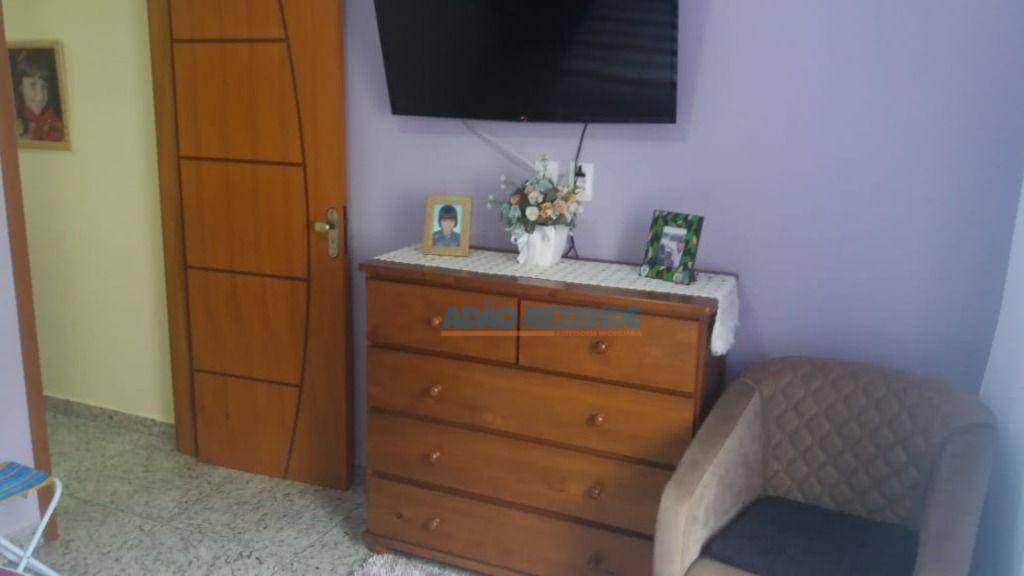 Apartamento à venda com 1 quarto, 40m² - Foto 4