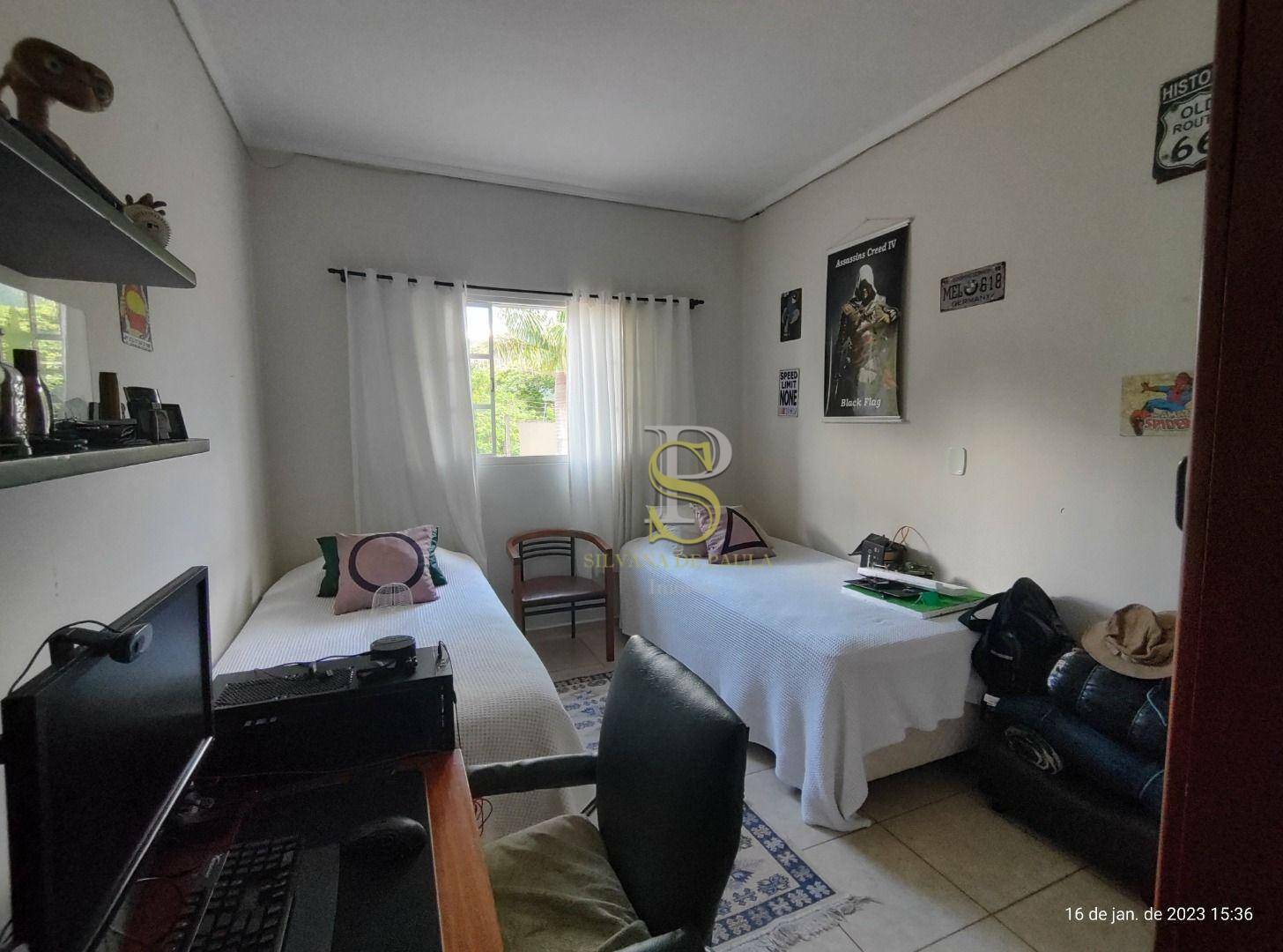 Casa para alugar com 3 quartos, 260m² - Foto 23
