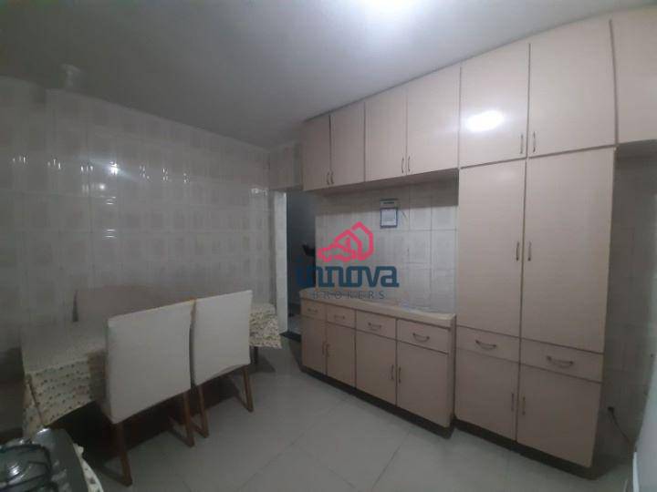 Casa à venda com 3 quartos, 90m² - Foto 6