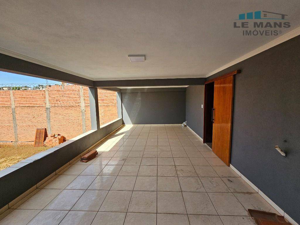 Casa à venda com 3 quartos, 217m² - Foto 19