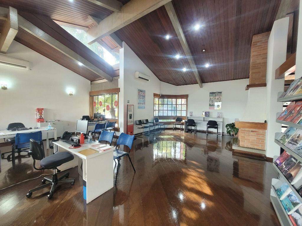 Casa à venda com 5 quartos, 609m² - Foto 33