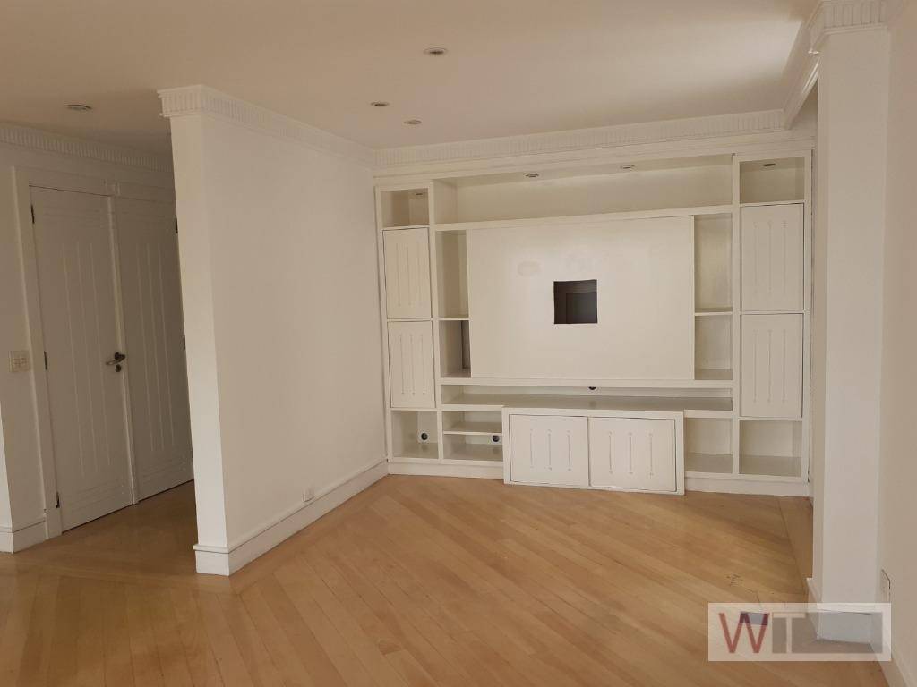 Apartamento à venda e aluguel com 4 quartos, 195m² - Foto 5