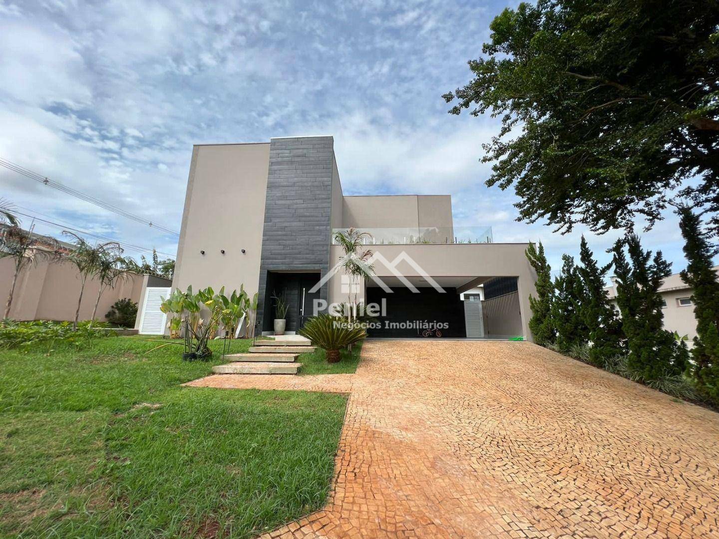 Sobrado à venda com 3 quartos, 380m² - Foto 1