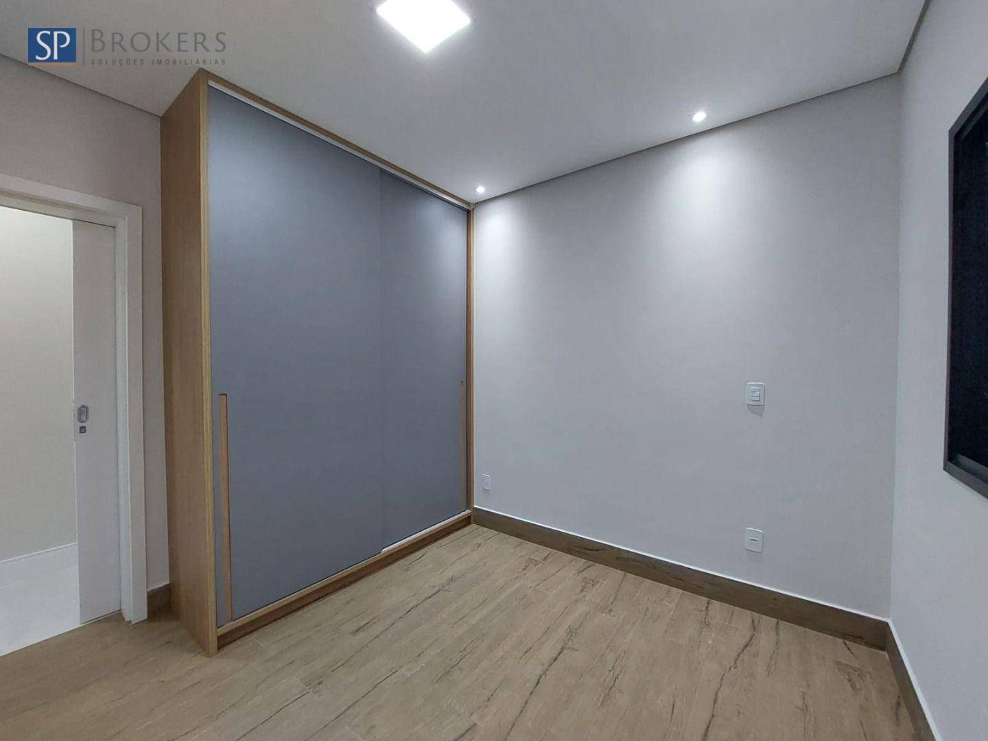 Casa de Condomínio à venda com 3 quartos, 210m² - Foto 12