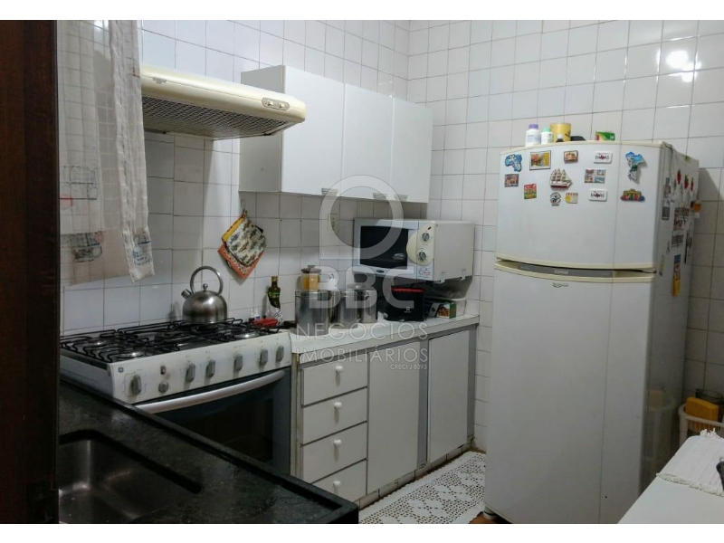 Sobrado à venda com 3 quartos, 250m² - Foto 6