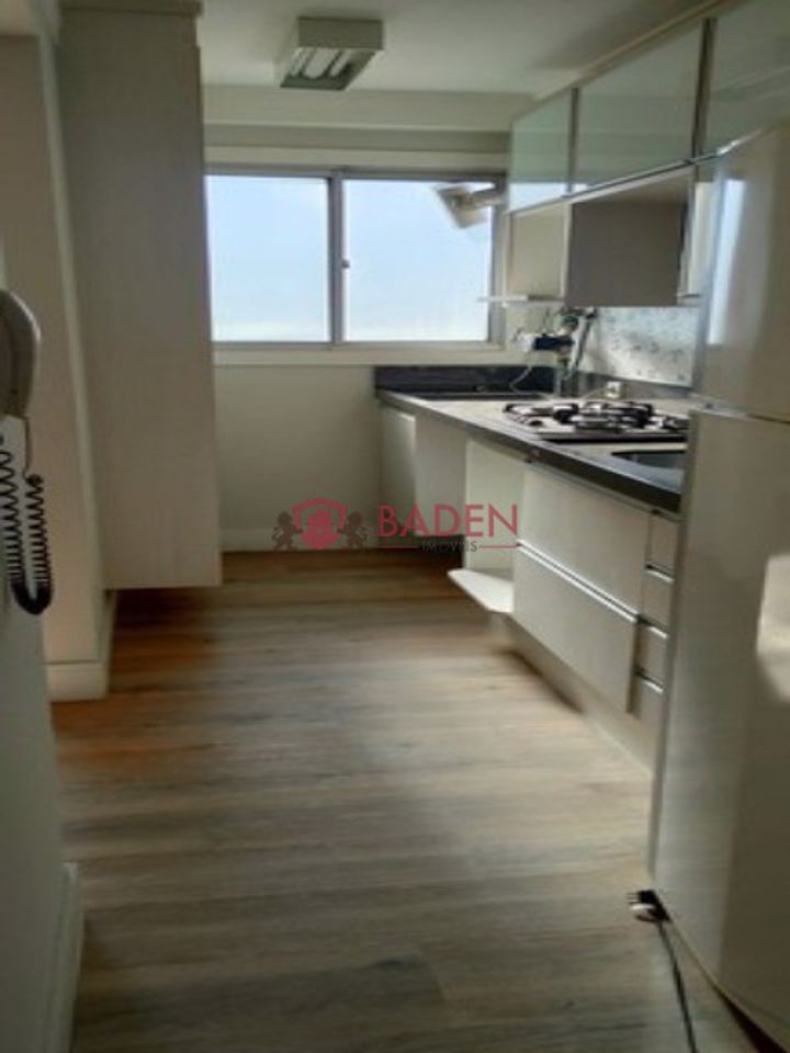 Apartamento à venda com 3 quartos, 120m² - Foto 9