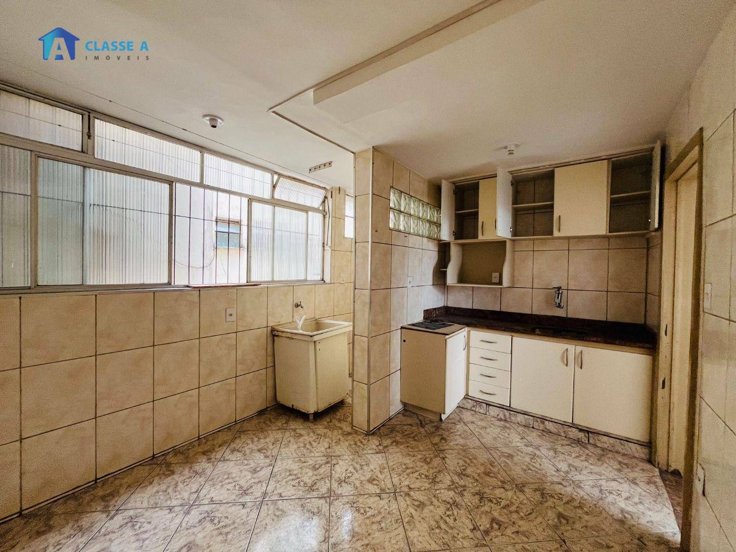 Apartamento à venda com 3 quartos, 105m² - Foto 12