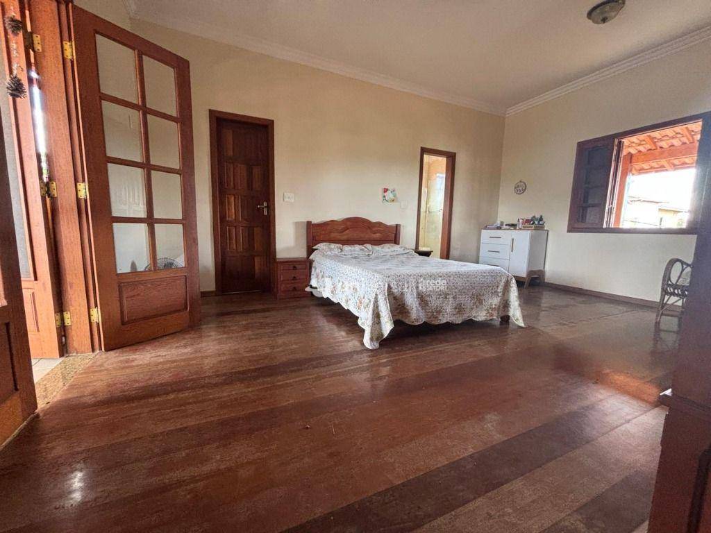 Casa de Condomínio à venda com 4 quartos, 612m² - Foto 19
