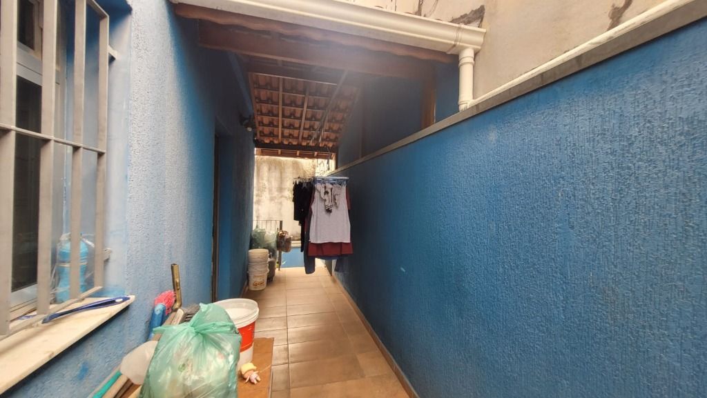 Sobrado à venda com 3 quartos, 225m² - Foto 4