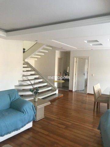 Sobrado à venda com 3 quartos, 400m² - Foto 1