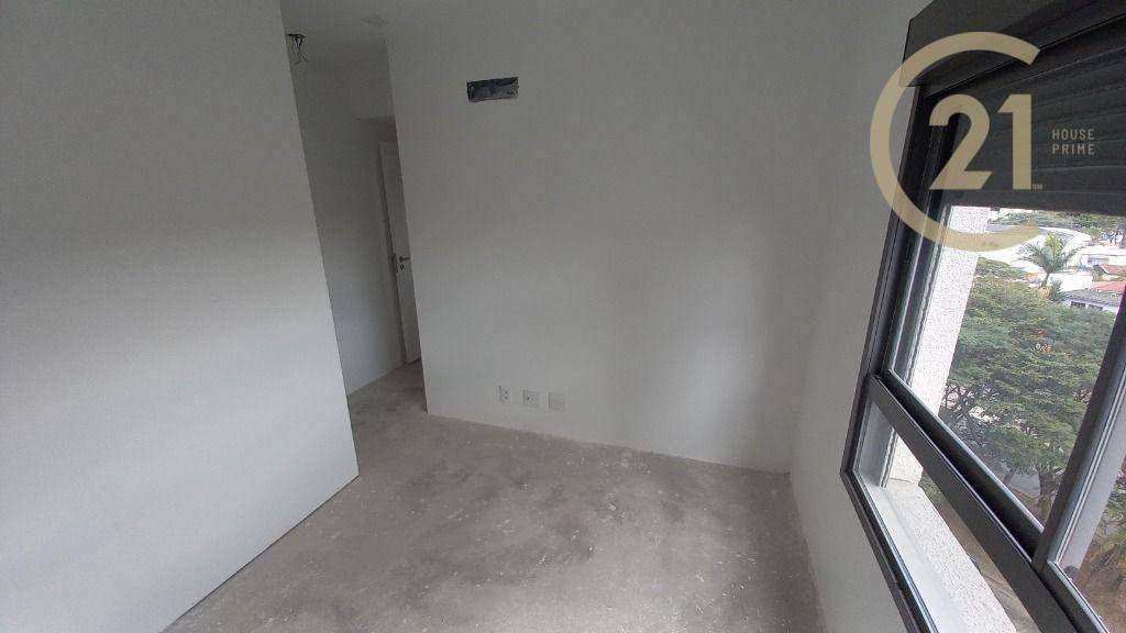 Apartamento à venda com 3 quartos, 154m² - Foto 25