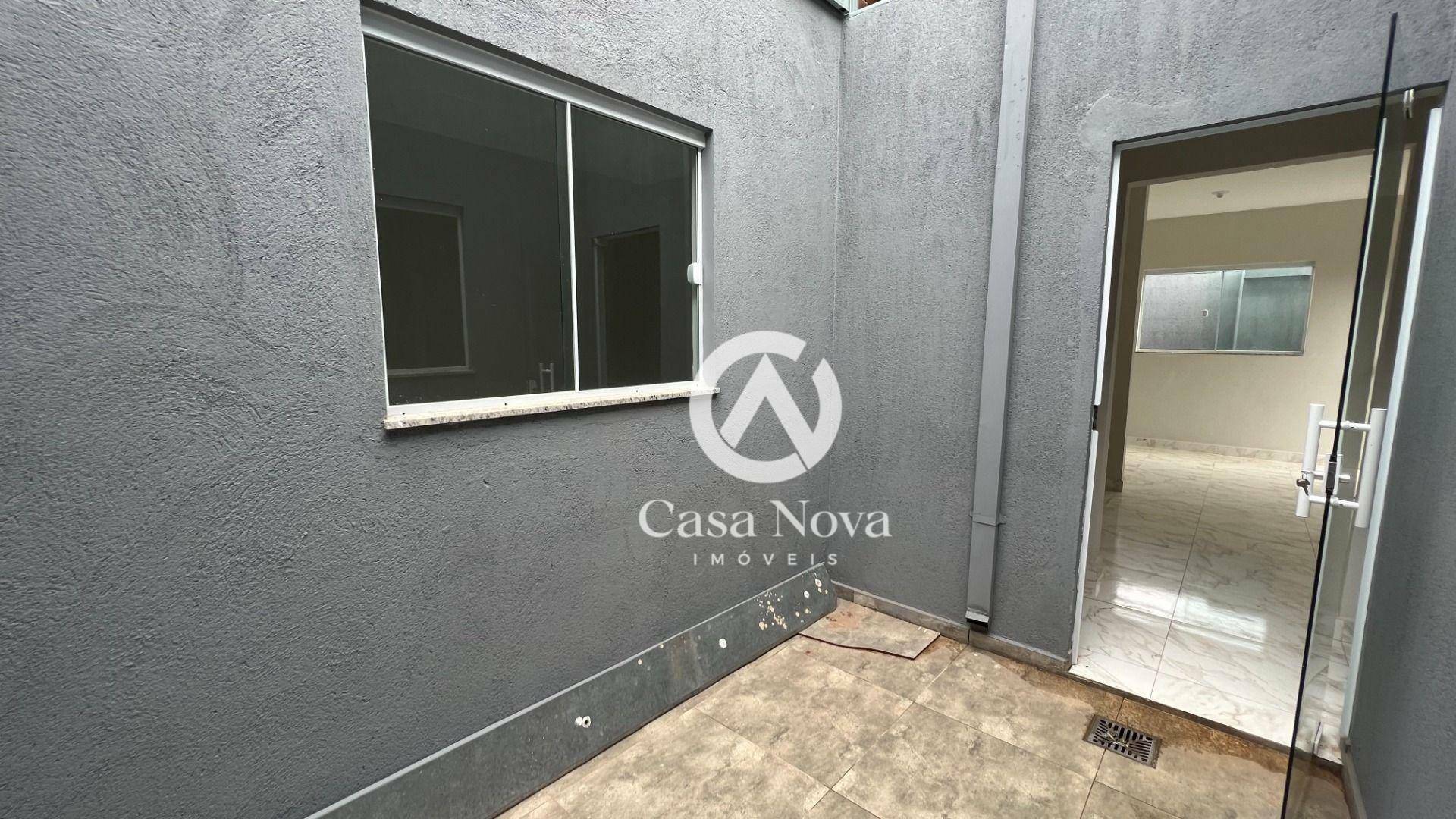 Casa à venda com 2 quartos, 100m² - Foto 3