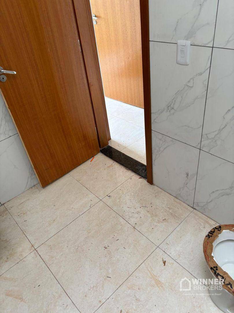 Casa à venda com 2 quartos, 56m² - Foto 7