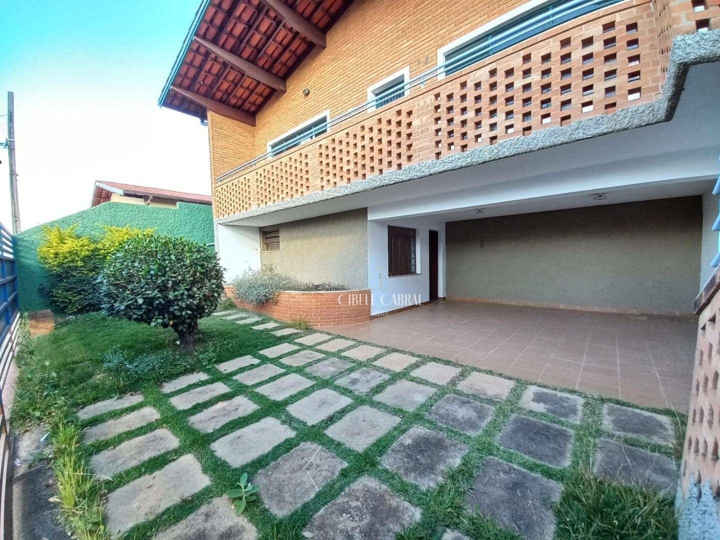 Casa à venda e aluguel com 3 quartos, 227m² - Foto 6