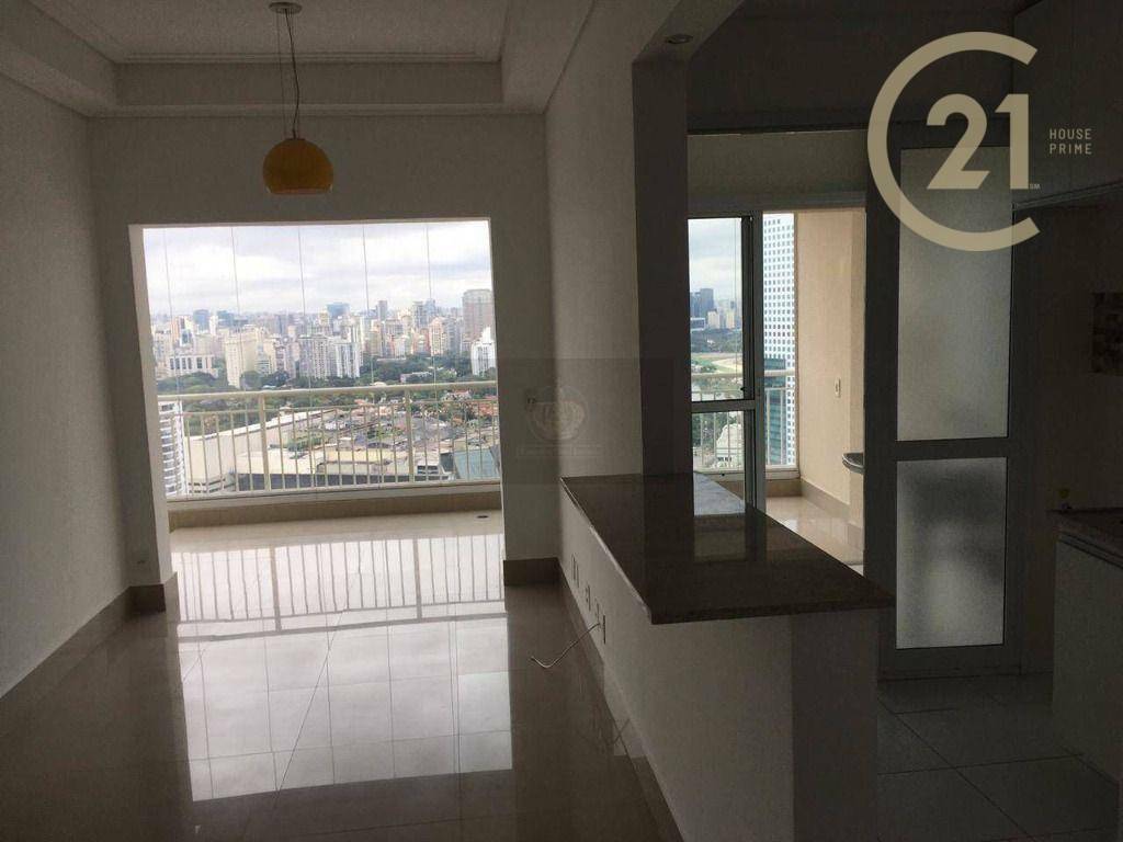 Apartamento à venda e aluguel com 2 quartos, 77m² - Foto 2