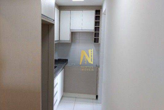 Apartamento à venda com 2 quartos, 80m² - Foto 5