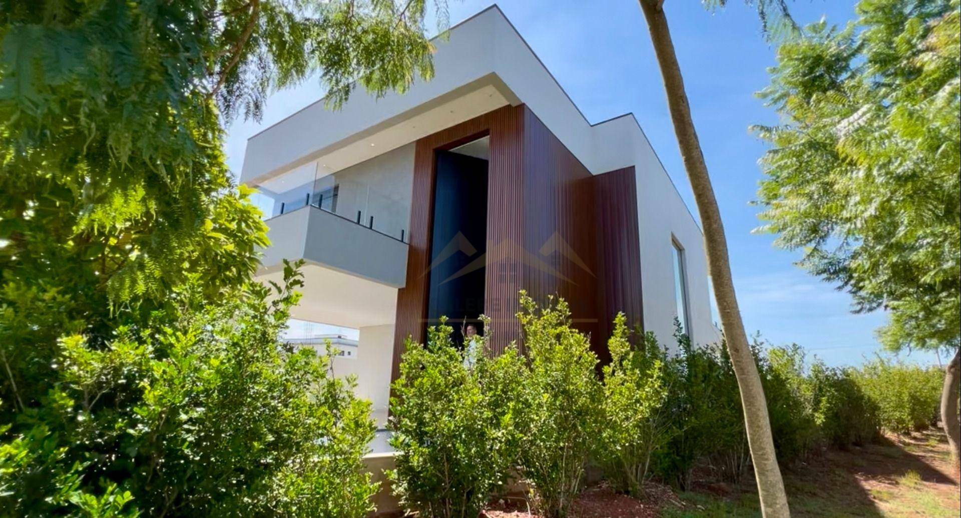 Casa de Condomínio à venda com 3 quartos, 286m² - Foto 1