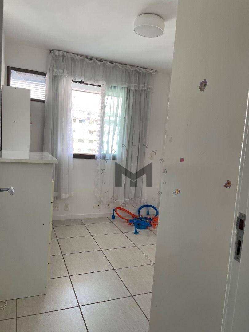 Apartamento à venda com 3 quartos, 120m² - Foto 14