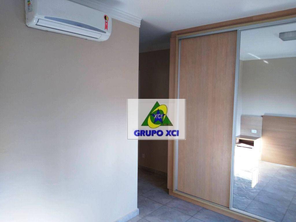 Apartamento à venda com 3 quartos, 117m² - Foto 29