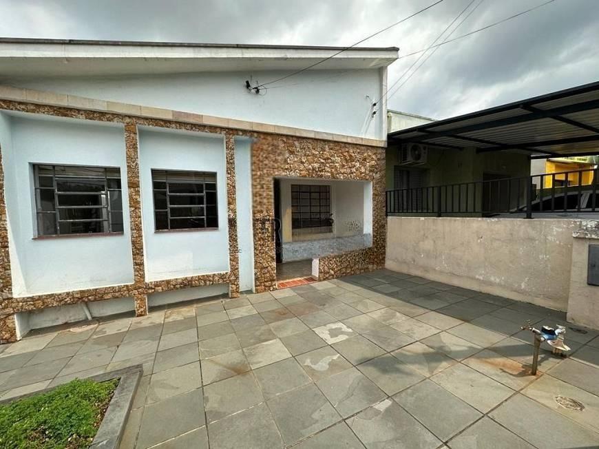 Casa à venda com 3 quartos, 90m² - Foto 24