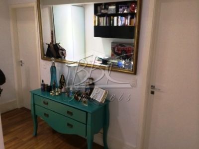 Apartamento à venda com 3 quartos, 156m² - Foto 30