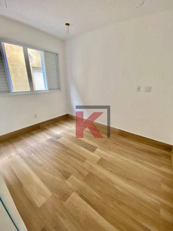 Casa à venda com 3 quartos, 142m² - Foto 13
