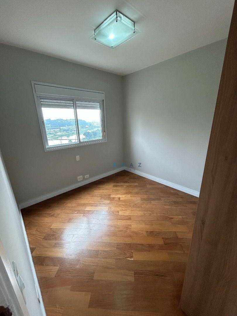 Apartamento para alugar com 2 quartos, 113m² - Foto 10