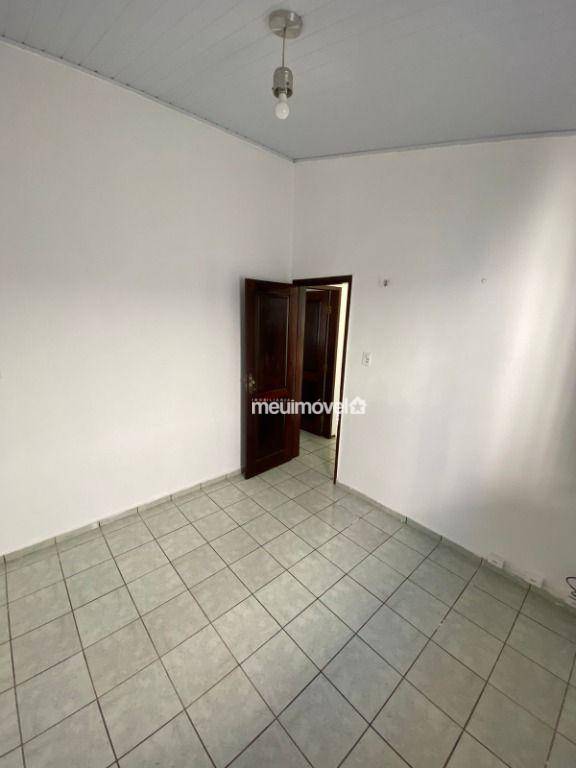 Casa à venda com 3 quartos, 170m² - Foto 16