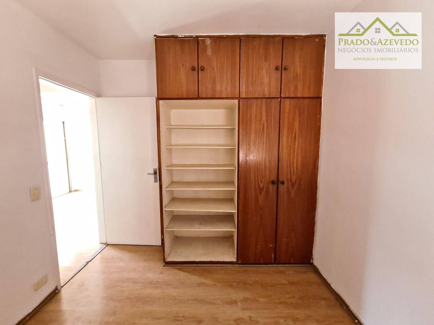 Apartamento à venda com 2 quartos, 62m² - Foto 11