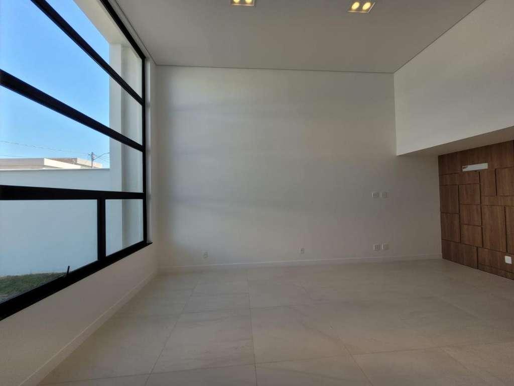 Casa de Condomínio à venda com 4 quartos, 220m² - Foto 10