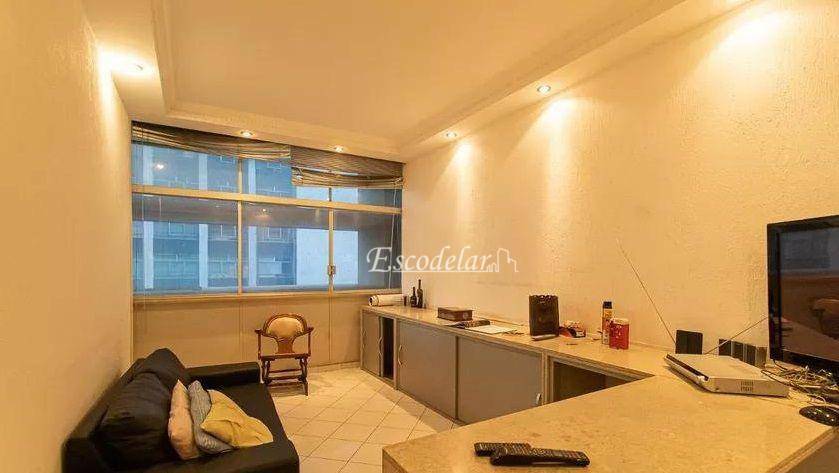 Apartamento à venda com 2 quartos, 117m² - Foto 2