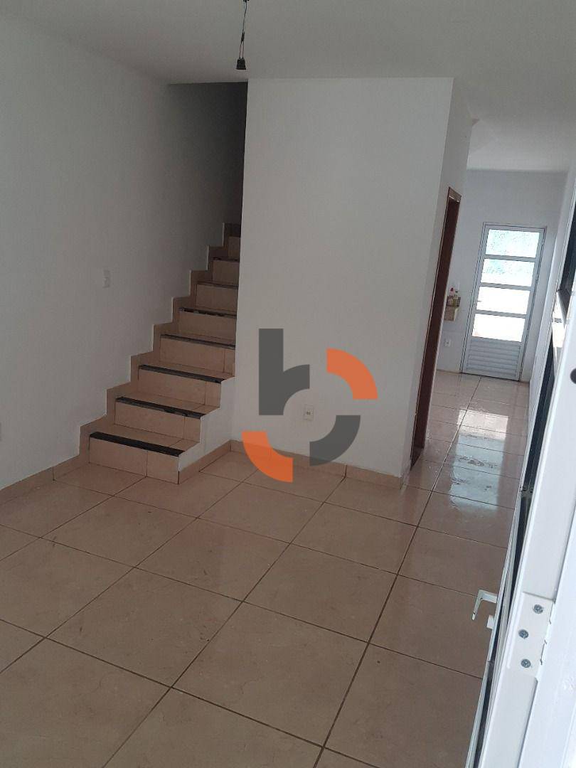 Casa à venda com 2 quartos, 122m² - Foto 12