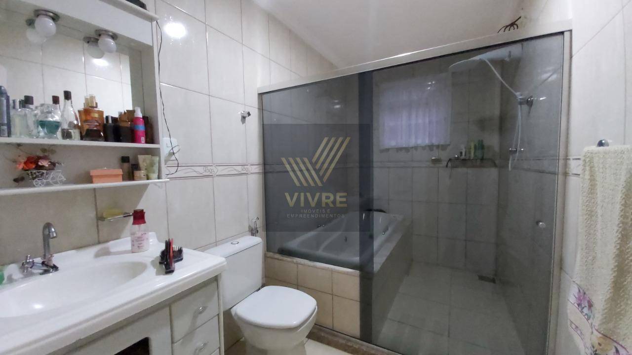 Casa à venda com 7 quartos, 270m² - Foto 5