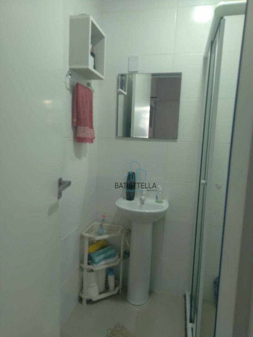 Apartamento à venda com 2 quartos, 75m² - Foto 30