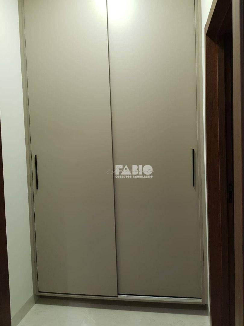 Apartamento, 3 quartos, 200 m² - Foto 2