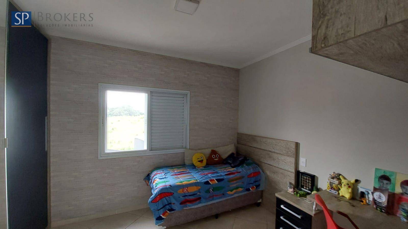 Casa de Condomínio à venda com 3 quartos, 188m² - Foto 2