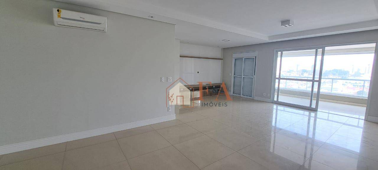 Apartamento à venda com 3 quartos, 150m² - Foto 2