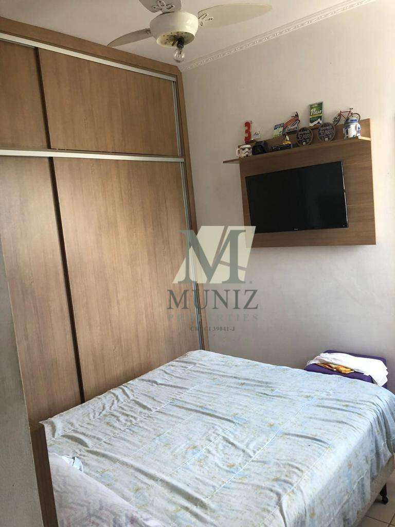 Apartamento à venda com 3 quartos, 78m² - Foto 3