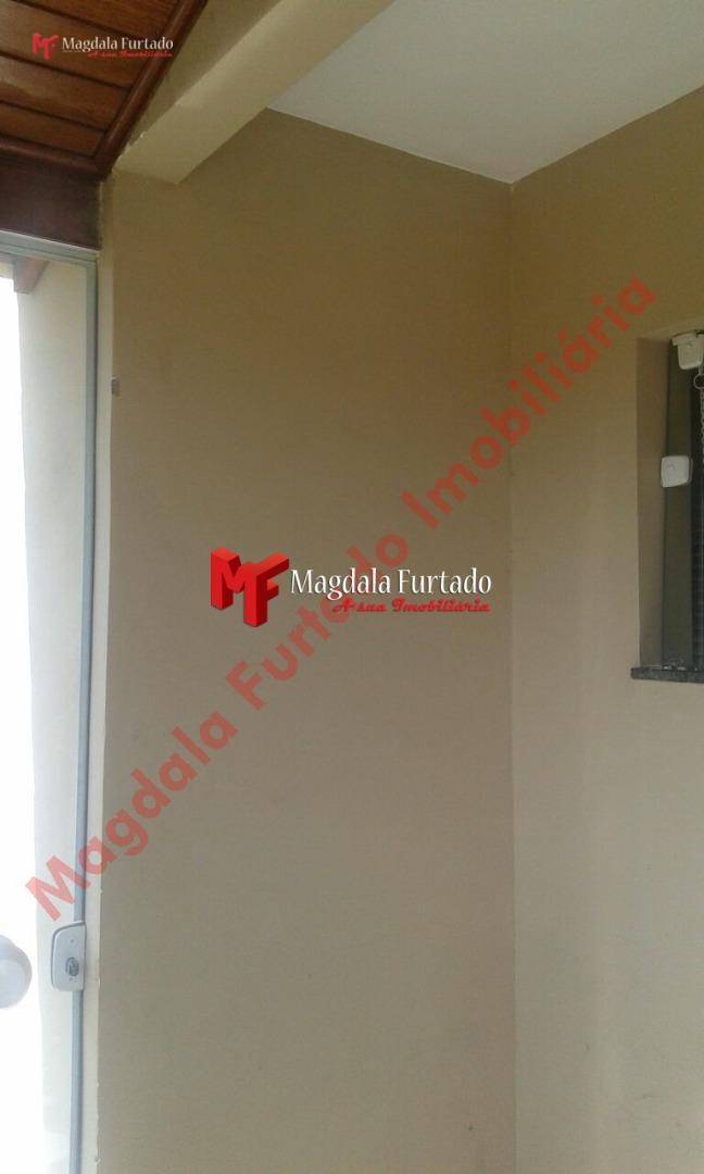 Casa à venda com 2 quartos, 80m² - Foto 18