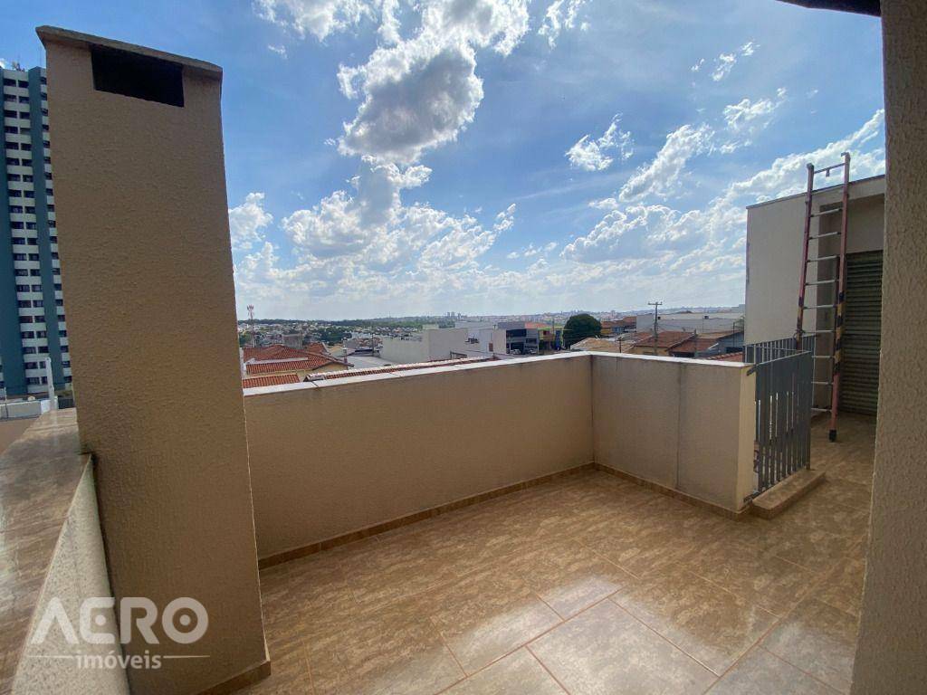 Casa à venda com 4 quartos, 250m² - Foto 33